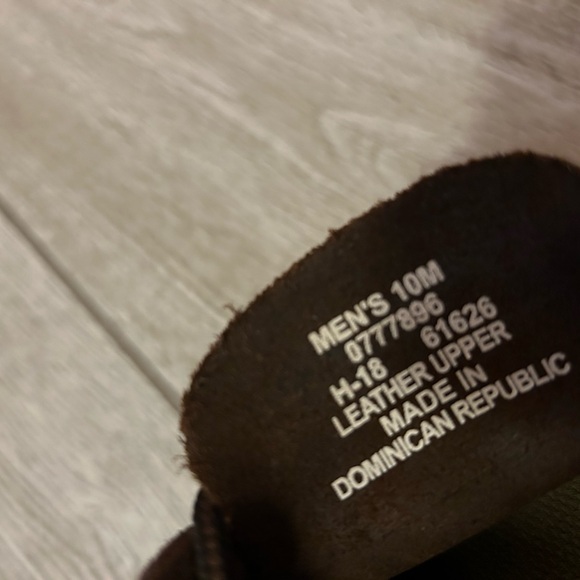 Men’s Sperry Shoes - Picture 2 of 4